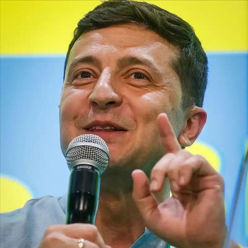 泽连斯基曾曝光了一个全世界都难以想象的结论，俄乌冲突的士兵战损比例达到14：1。