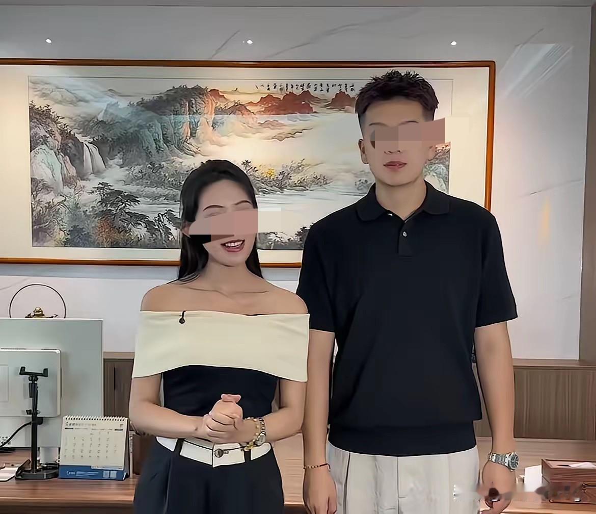 网红麦小登丈夫孙世豪确诊甲状腺乳头状癌的消息，让不少网友唏嘘感慨。之前体检查出甲