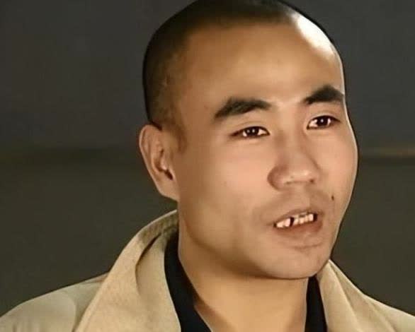 “仅用讲故事就能诈骗1000万！”2010年，一宁夏男子精通女性心理学，从聊天到