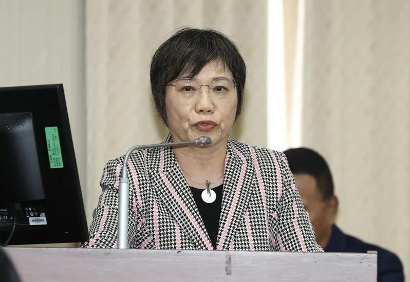 报复大陆？陆委会发布“大陆经济风险警示”国台办27日表示，将就台“内政部长”刘