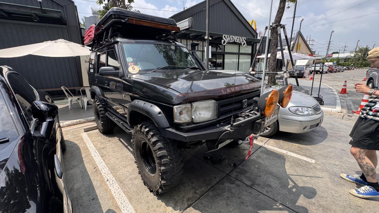 虽然这手法很有我的感觉但事实上，这确实是曾经发生过的故事这是一辆意味深长的路