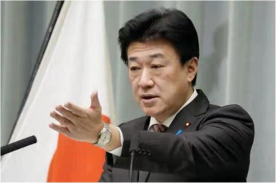 6月10日，日本官房长官木原棯对外公布了海上动态。两艘中国海警船驶入琉球群岛附近