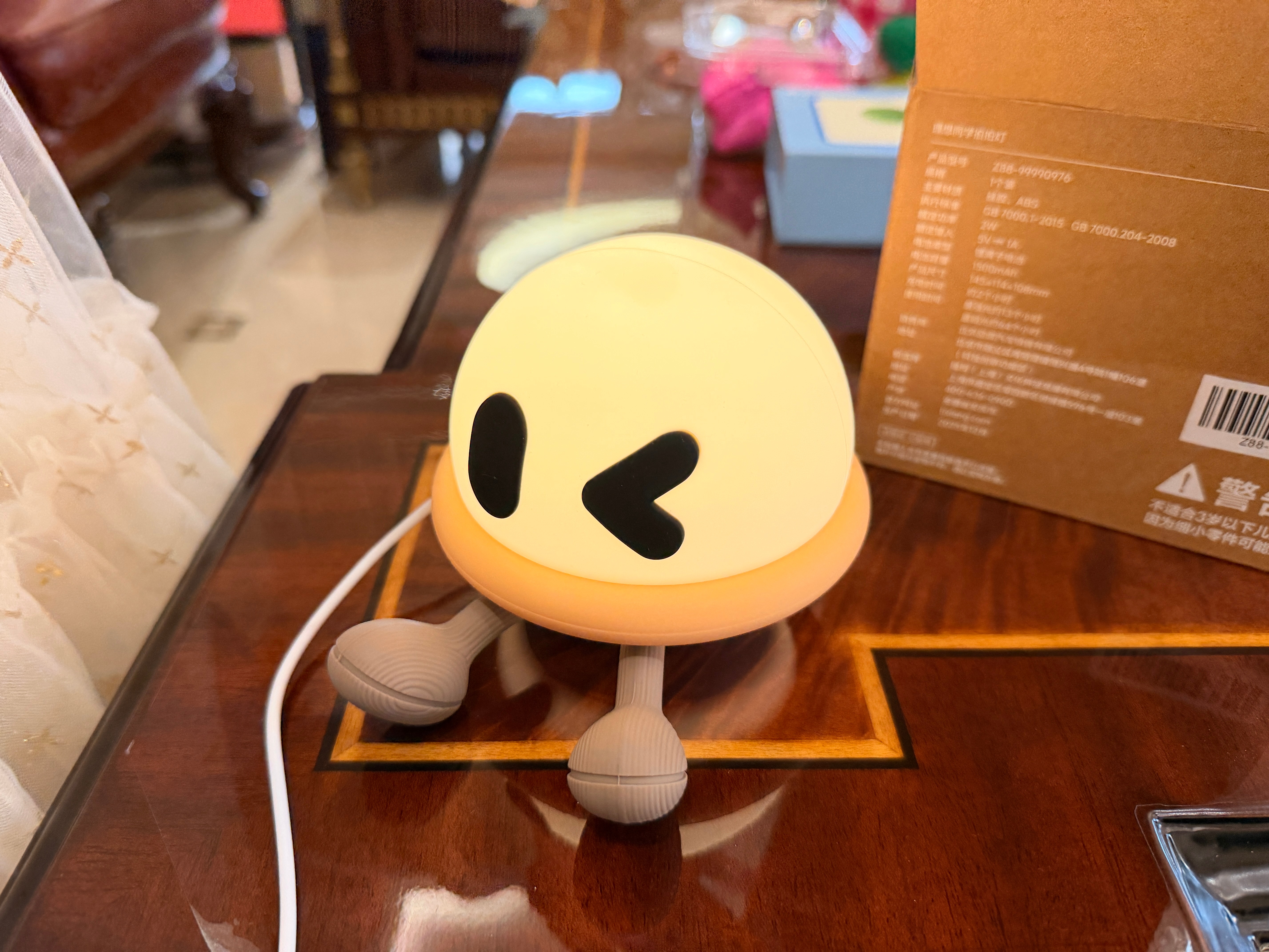 理想同学好惨，不停的被小朋友拍…大v聊车大懒货的懒货懒博小课堂理想汽车