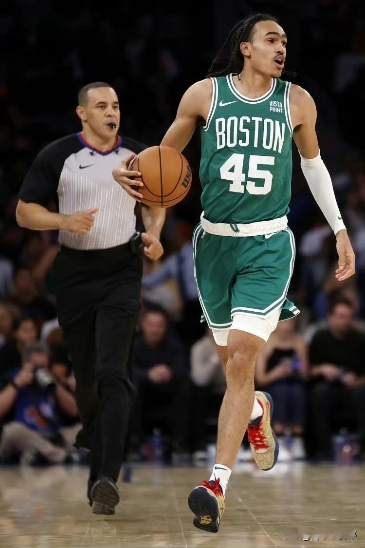 NBA单场三分15中0外援加盟山东男篮山东男篮官宣了球队新赛季签约的第二名外援