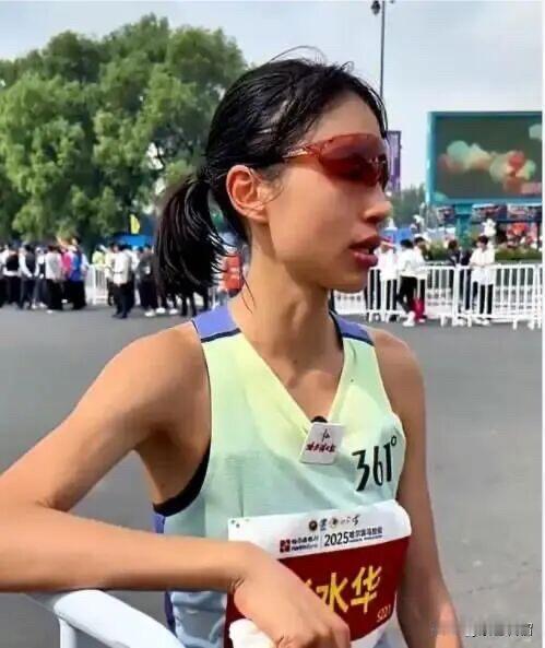 “最快护士”张水华终究为自己“既要又要”的行径付出了惨痛代价。