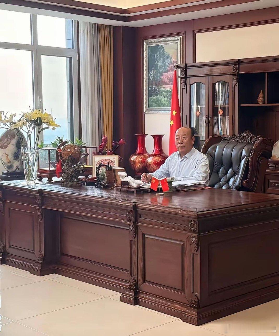 拥有这种办公室的人一般都是什么级别？