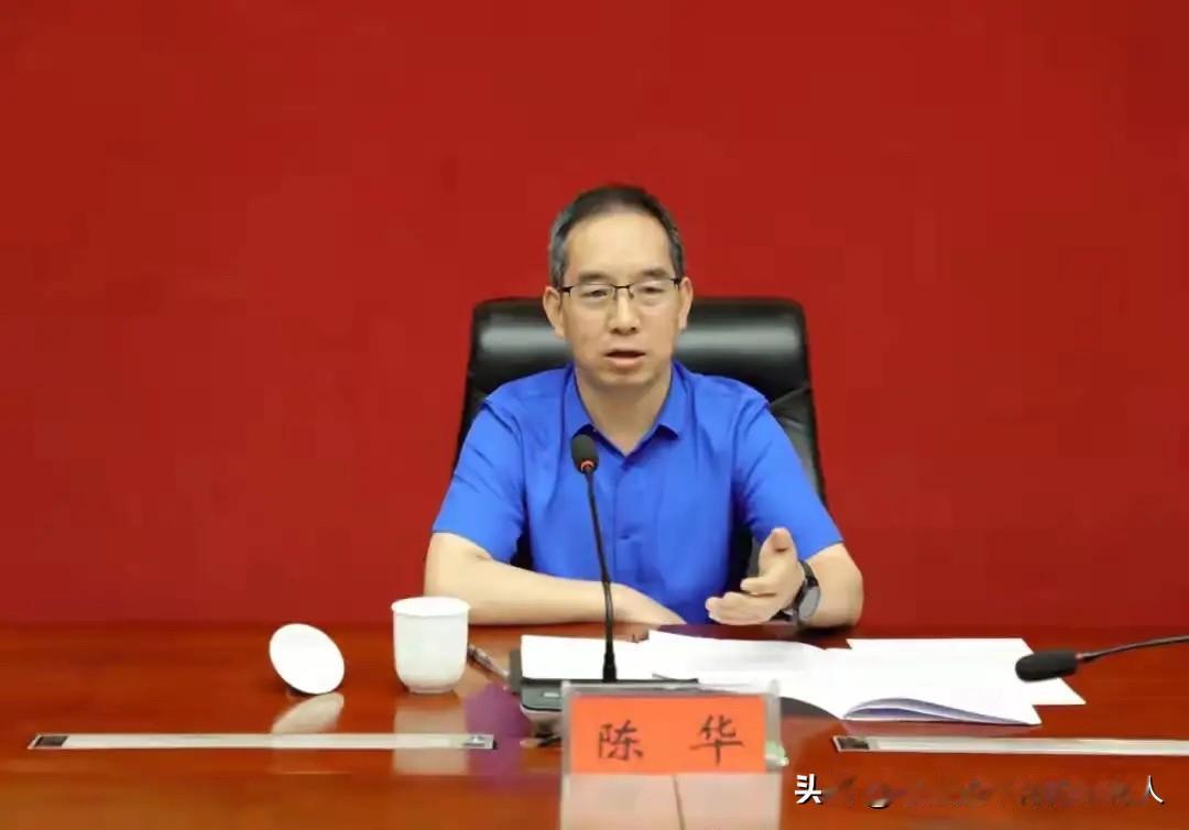 茅台最近价格又开始往上冲了，究其原因，无非就两点。一是12月28号茅台经销商