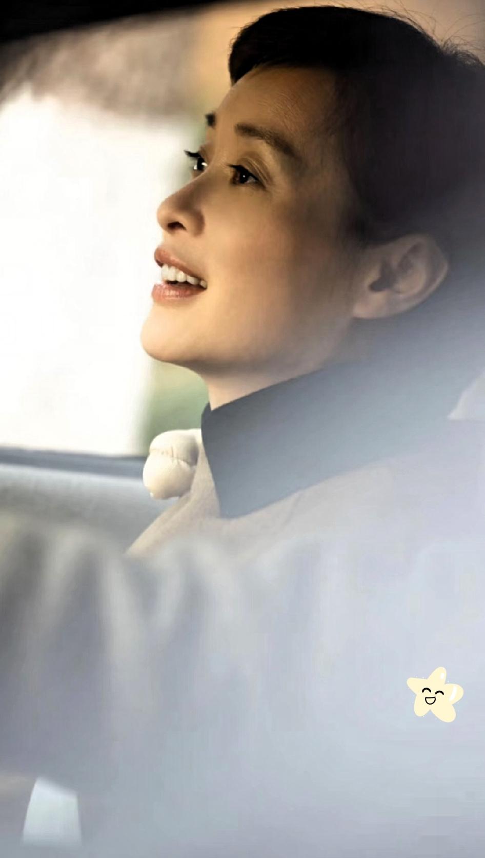 吴越的“不哭之哭”：演技的最高级告白“53岁请退圈”的调侃，藏着观众对吴越