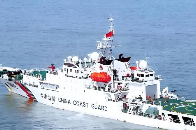 为什么这次要彻底压制日本？首先，日美是有安保条约的。坚决压制日本，看你美国敢不敢