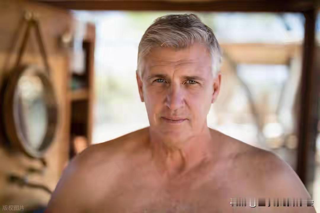 上海40岁男子体检报告惊呆医生！衰老元凶榜首竟是它，无数男人还在每天做，再不戒掉