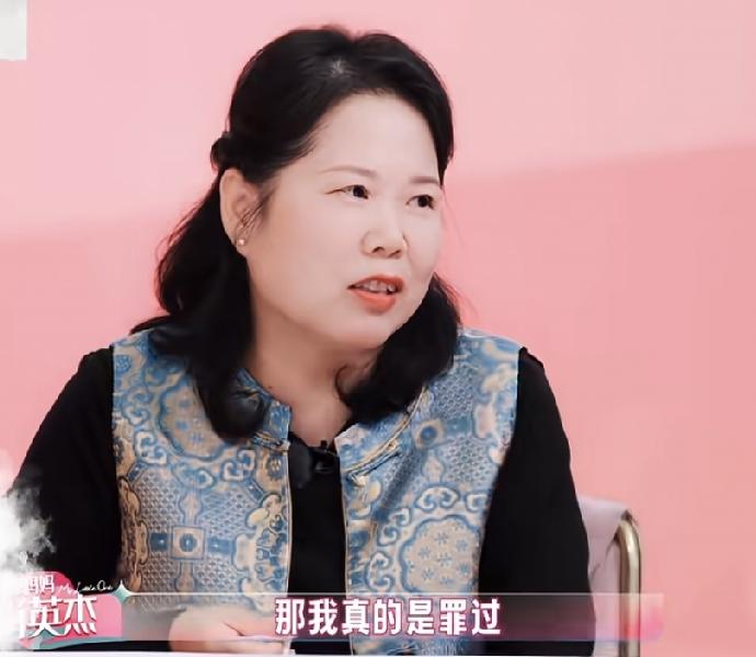 张家齐妈妈，回应争议！9月27日，主持人询问张家齐妈妈对最近上综艺时观众们的