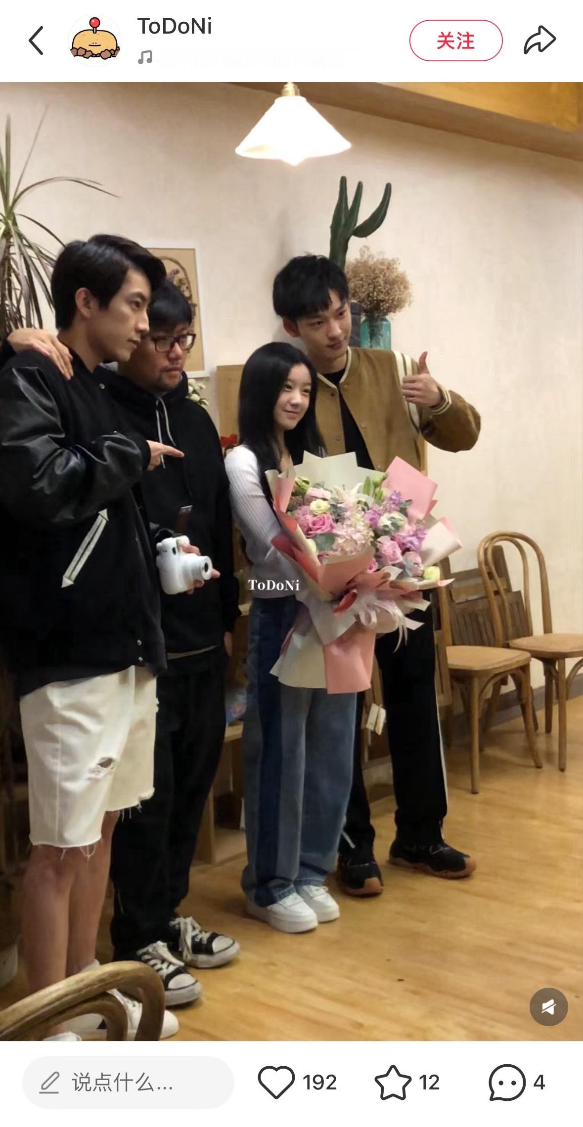 我是真的觉得包上恩再高个10厘米真的就是在东亚审美里无敌的存在了….