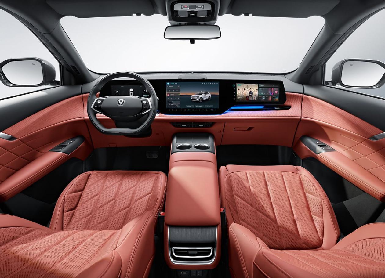 11月份，长安汽车整体销量还不错，卖了28.3万辆。三大新能源品牌，长安启源，