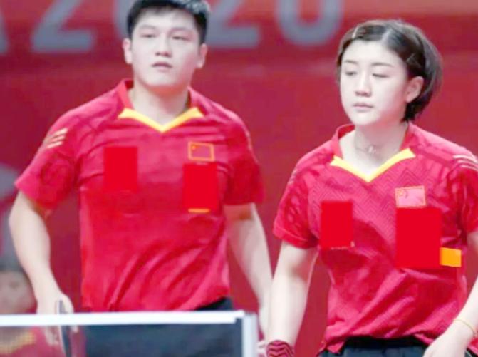 全运会乒乓球赛场彻底打乱套了！原本宣布退出国家队的老将陈梦、朱雨玲、樊振东一回来