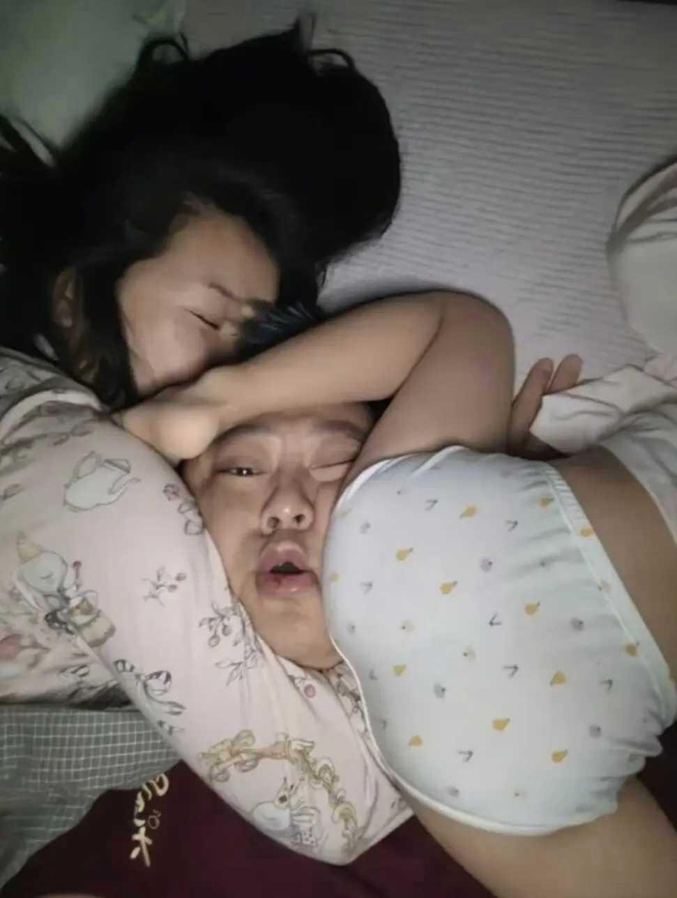 这幸福的一家人