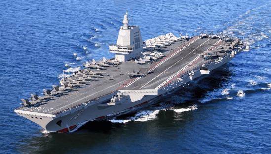 航母为什么烧重油？不夸张的说，重油才是最适合航母的，直接秒柴油。所谓的“重油”，