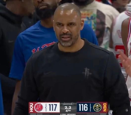 强行加时？乌度卡谈阿门最后时刻被吹犯规：“我不能理解。”“那为什么是一次