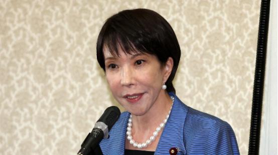 新加坡联合早报昨晚（2月3日晚）写道：“日本众院来临2月8日举行选举，各大媒体发