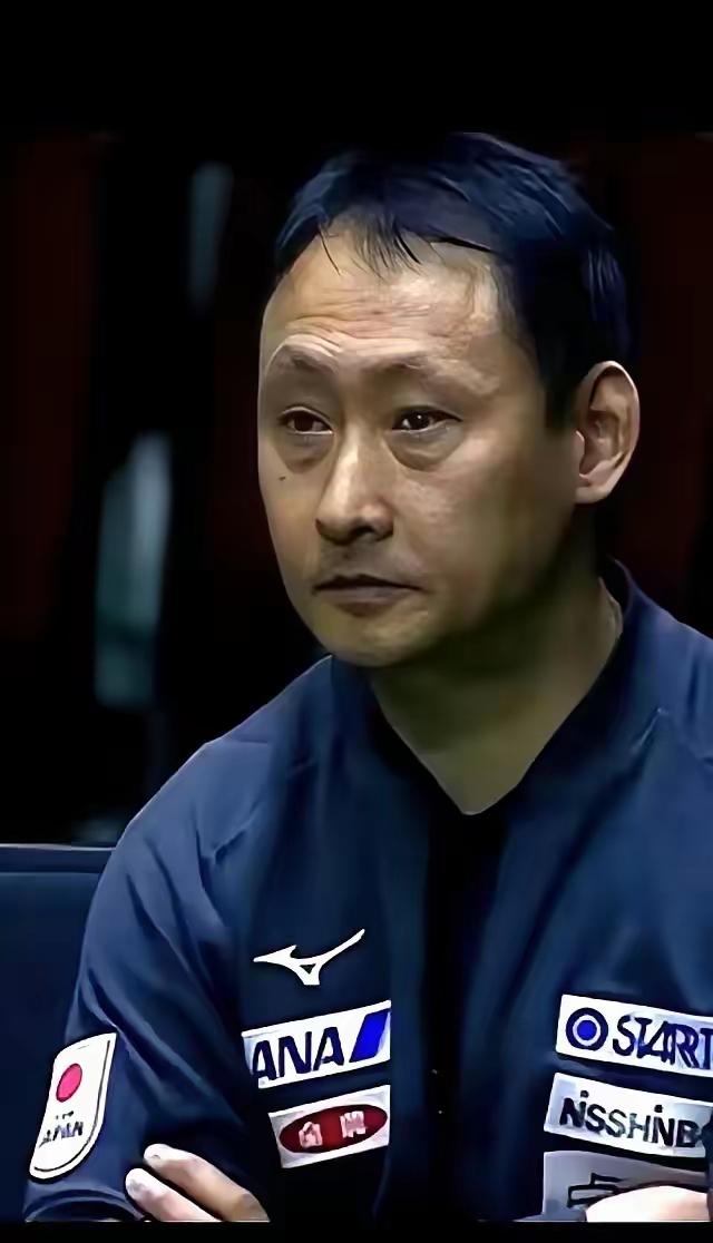 张本宇该纠结了！从瑞典大滿贯到澳门冠军赛，自己的一双儿女发挥的都很差。尤其是澳门