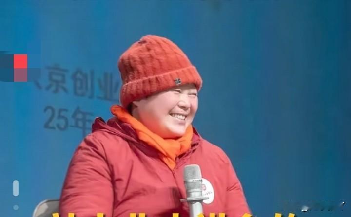 鹅腿阿姨需要还多少钱？单价：16元/只；三倍赔偿：16×3=48元；但法律规定