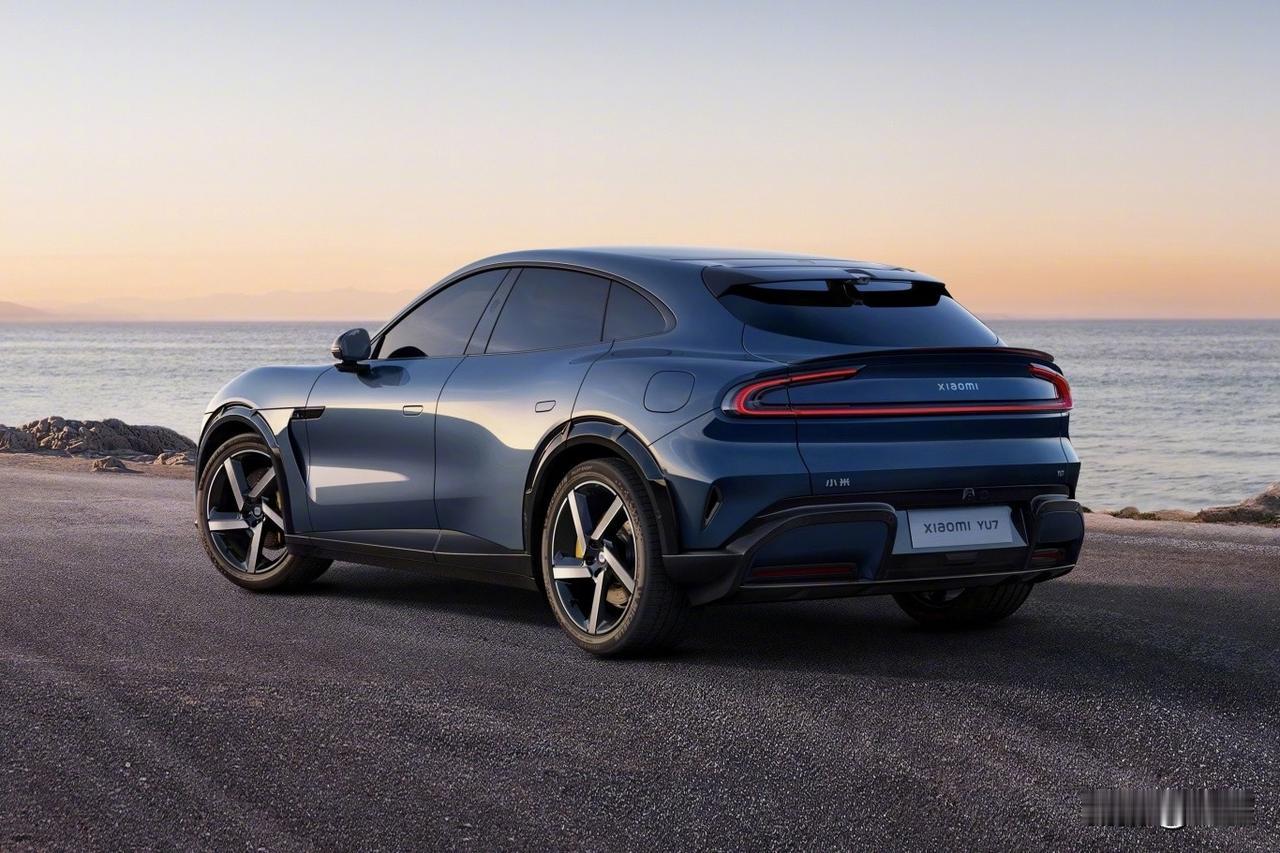 雷军在2026年1月3日进行的一场长达近5小时的直播拆车，雷军直播拆车，来回应