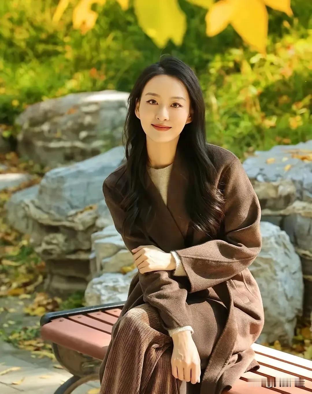 南京的秋天真的太漫长了，虽然已经到12月冬月，但这会才是南京秋色最浓的时候！