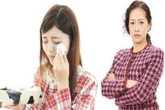 婆婆重男轻女, 宝宝女转男, 我让儿子跟我的姓过分吗?