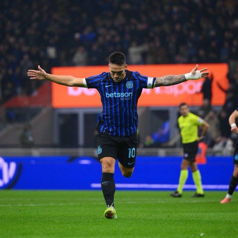 米兰体育报：火爆的米兰德比！梅阿查球场即将售罄国际米兰的票房收入预计将超过去