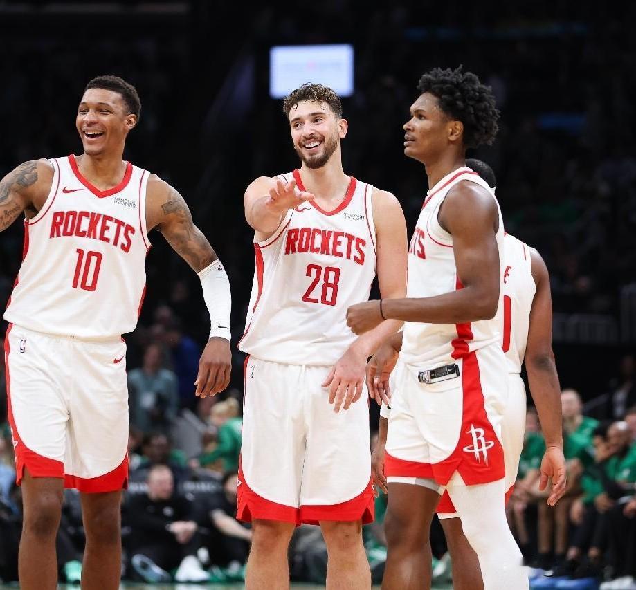 火箭队5位年轻球员就差阿门和谢泼德还没拿到续约合同！1、申京——23岁，续约