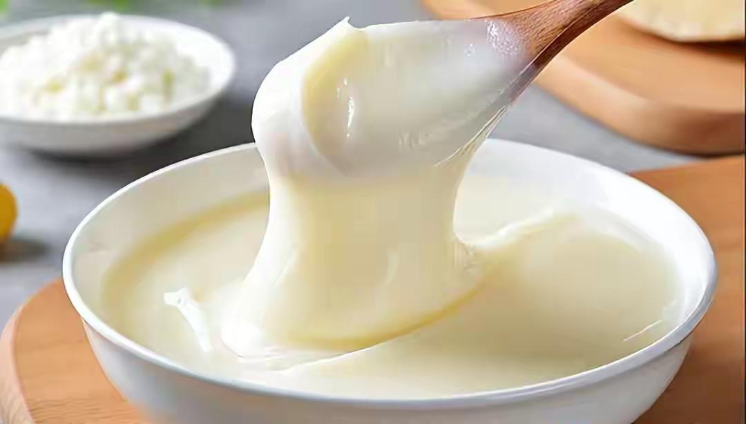 🐷猪油再次被关注！医生发现：血脂患者常吃猪油，或出现3种变化——这不是“该