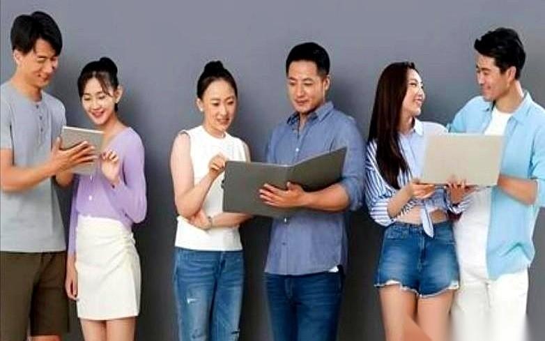 你看过这组人口数据吗？中国现在80后有2.28亿，70后有2.25亿，60后有2