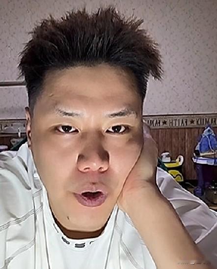 杨鸣下课？贺天举谈杨鸣辞职：“就这支辽宁队。”“那谁来都没用。”“你