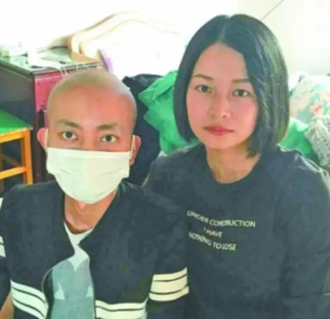 2015年，武汉女子为救患癌弟弟，坚持打掉肚中双胎，婆婆怒吼：“你为了救你弟弟，