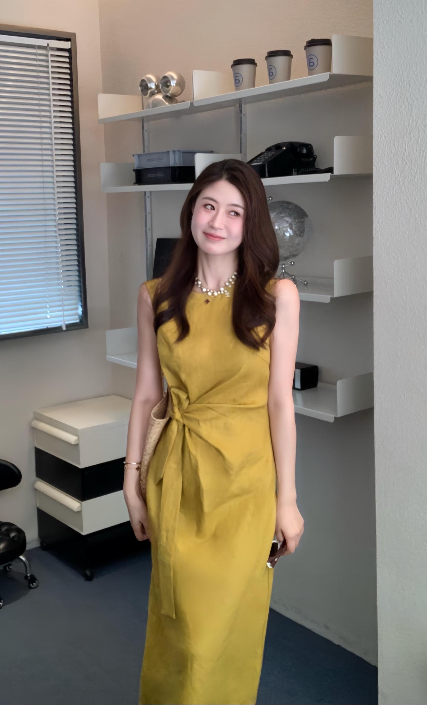 喜欢这件裙子