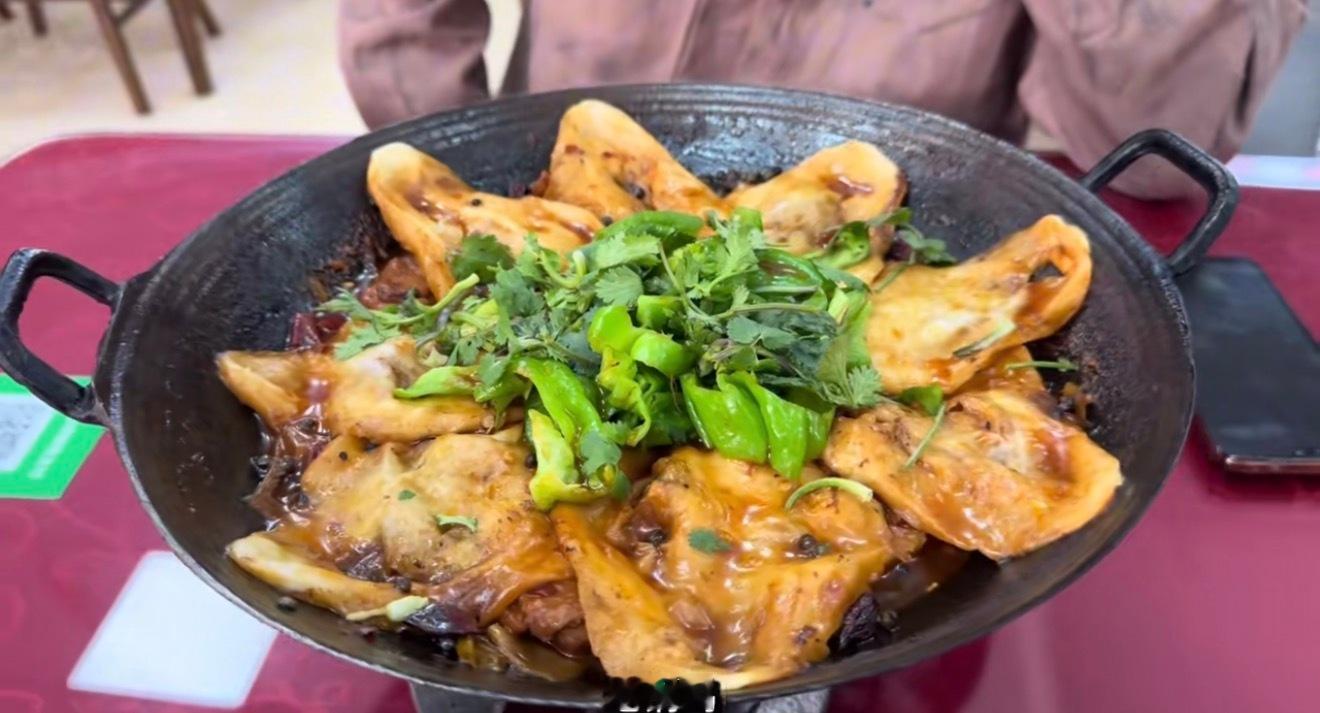 “徐州摄影五巨头之首”徐州老味菜联名滤镜曝光，其他几个品牌都有联名，这下徐州老味
