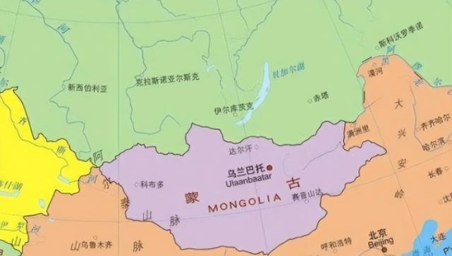 如果国际社会还不出手，外蒙古可能真的会陷入困境。虽然现在外蒙古内部已经是一片混乱