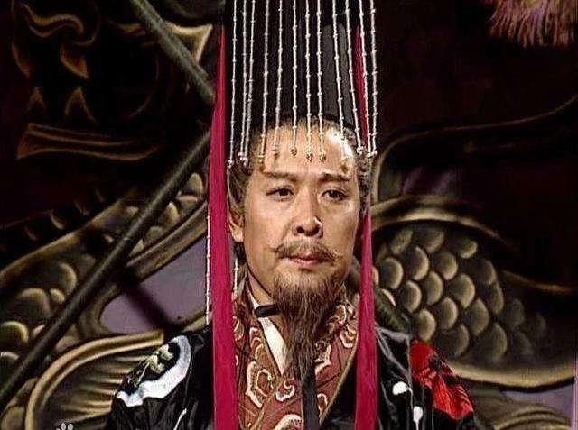 《三国演义》中的刘备，罗贯中以仁义忠厚示于世人，真实刘备是个什么样的人，我以30