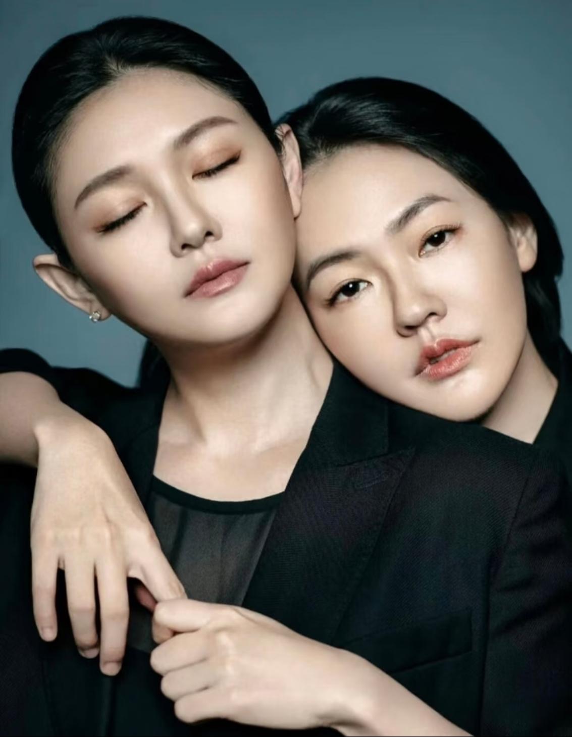 小S后悔了。她最新的一期节目，坦言非常后悔举办家庭旅行。她说，以前她们家