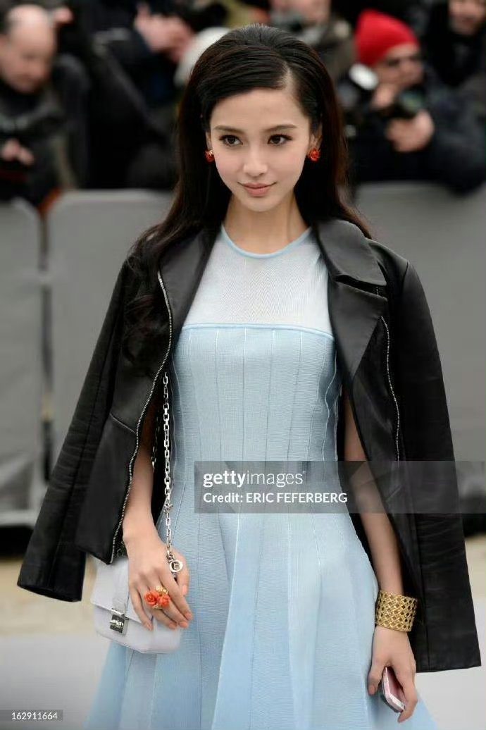 Angelababy这组图真的绝了，每一张都是大片既视感