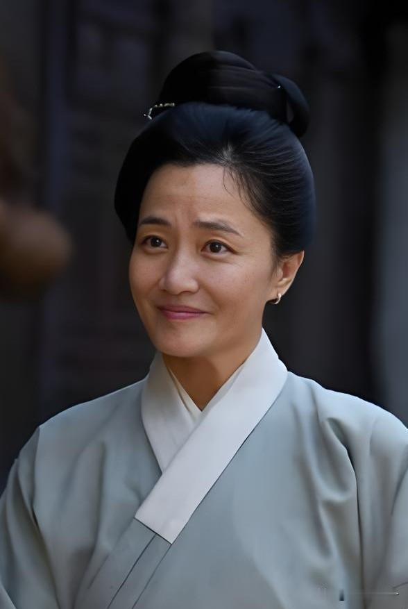 《兰香如故》，兰香妈妈的一句话太治愈了，就在大家得知吕蕺儿下落不明时许妈