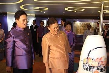 泰国为什么最不害怕中国崛起？因为泰国创造了一个例外：华裔身份不但没有被稀释，反而
