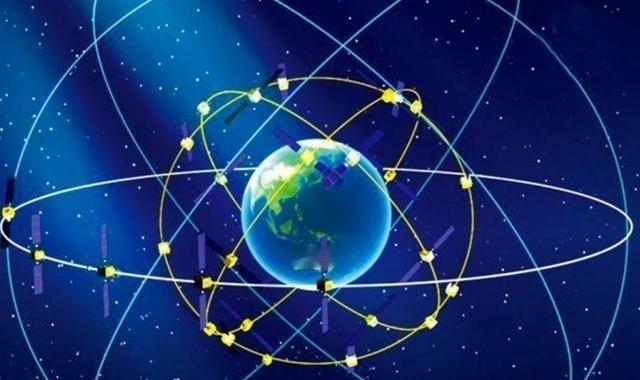 中国搞北斗系统时，美国曾扬言必要时可击毁北斗卫星。可当中国用导弹清理了自己废弃的