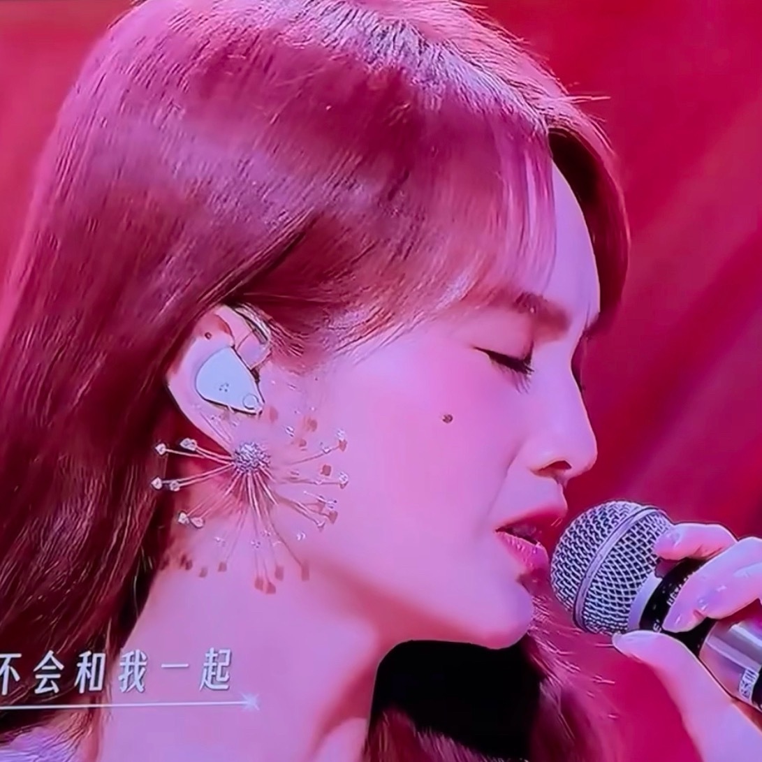 没有人觉得很可怕吗。。。这是此年龄该有的状态吗！！！完全就是18岁好吗！！！