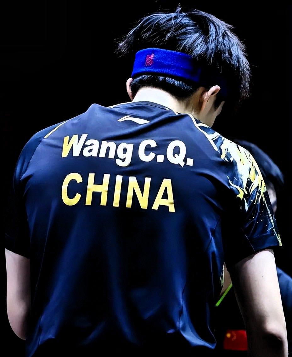 同一天，中国乒乓球，一边是地狱，一边是天堂。WTT美国大满贯，国乒男单7人参赛