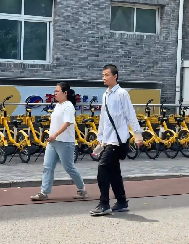 韦东奕变了！数学天才“破茧成蝶”，网友的爱起了大作用！