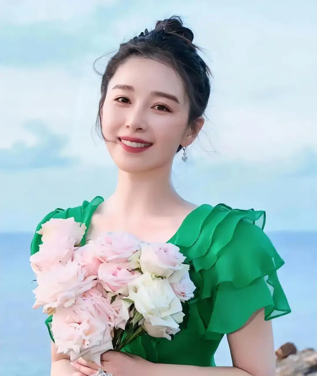 阚清子被传怀孕又流产，热搜挂了一整天。37岁，没结婚，突然被一堆匿名号集体爆料