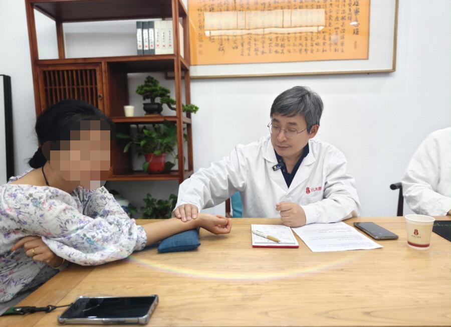 胆囊结石不想复发，必须吃这2种“苦”！ 门诊上常有患者问我：“主任，这