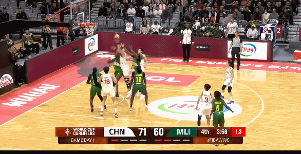 张子宇只要学会李月汝篮下这股子狠劲，那以后绝对是世界级内线，毕竟张子宇有身高如果