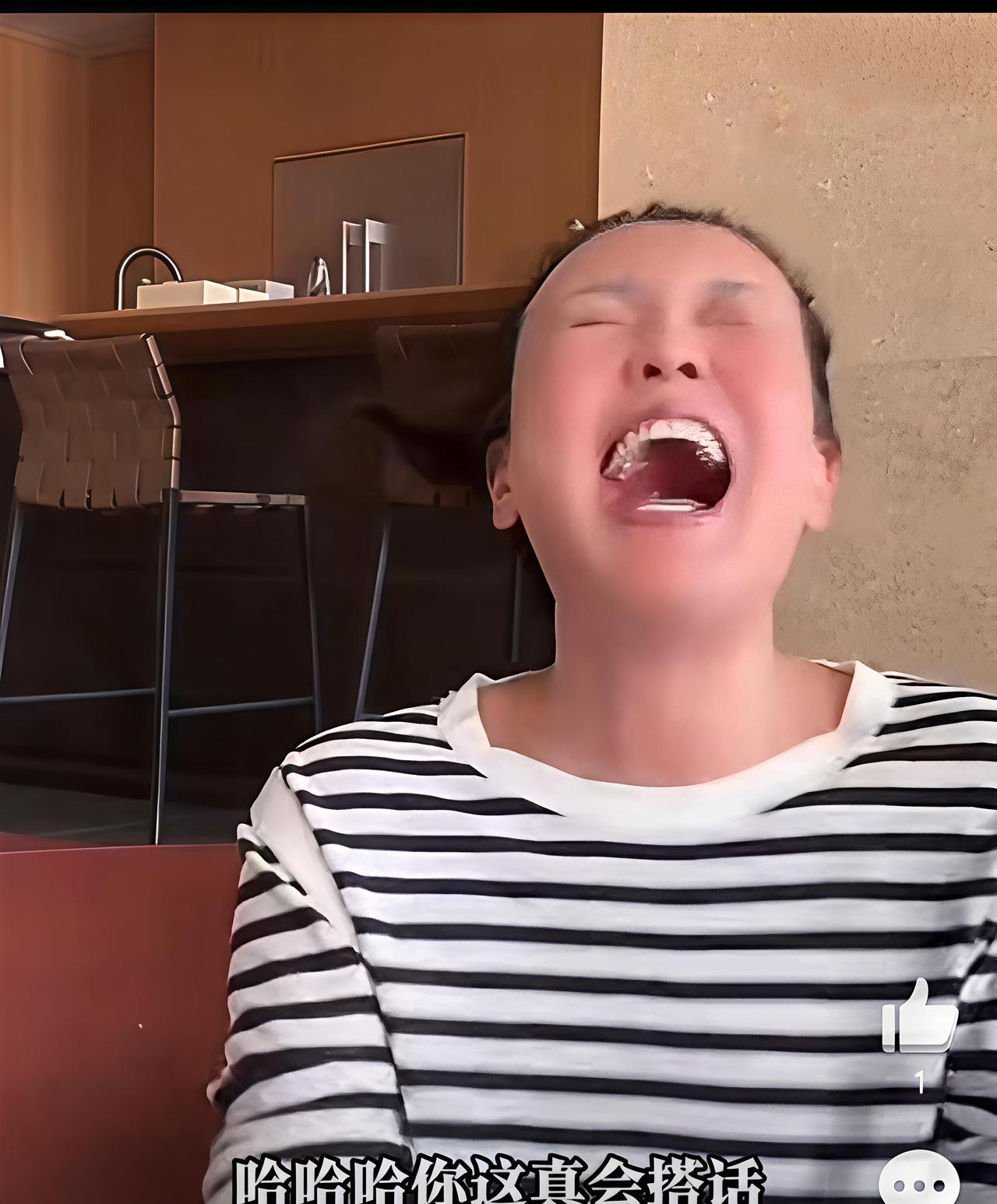 被亲孙子喊“千年老妖”，张兰的反应，撕开了所有女强人最后的那层伪装。你以为她在