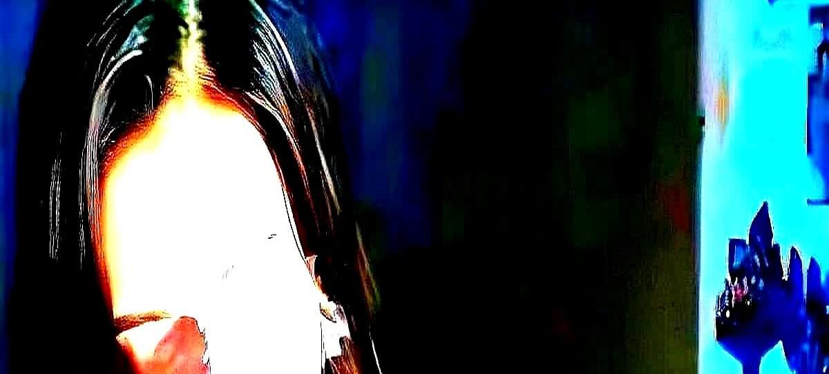 赖昌星喜欢的四位女明星，每一个都被他害得很惨。说到这茬就想起董文华在后台